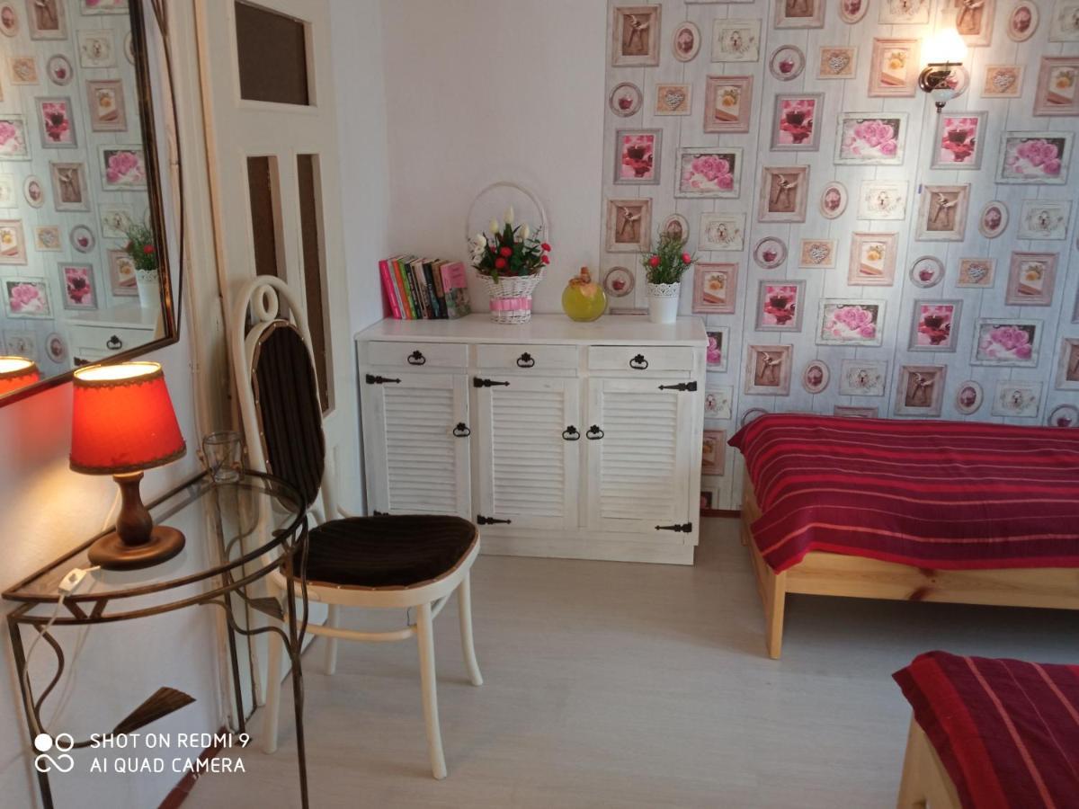 Domek I Apartamenty Stokrotka Крыница-Здруй Экстерьер фото